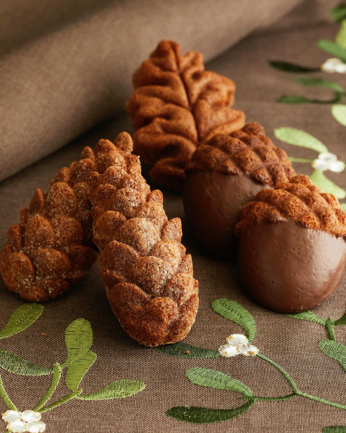 Mein Newsletter liegt in Euren E-Mail-Boxen 💌
mit den letzten Plätzen für die Kurse zum Jahresende, Inspirationen für die kommende Adventszeit und den ersten Terminen für 2026!
Bis ganz bald 👩🏻‍🍳

#blogrezept #madeleine #lebkuchen #selberbacken #backideen #nordicware 
#backkurs #stuttgart #französischbacken #macaronsundco